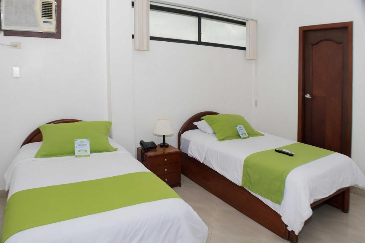Hotel Castell - Cerca Del Aeropuerto Guayaquil Dış mekan fotoğraf